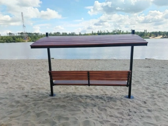 Скамейка с навесом